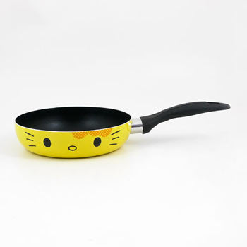 Hello Kitty 7 inch Fry Pan: Yellow
