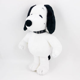 Snoopy Plush (M)